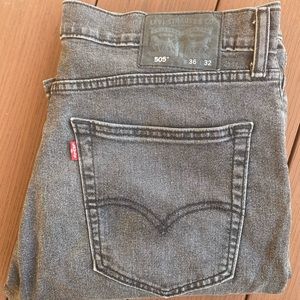 Mens washed black Levi’s. 36x32